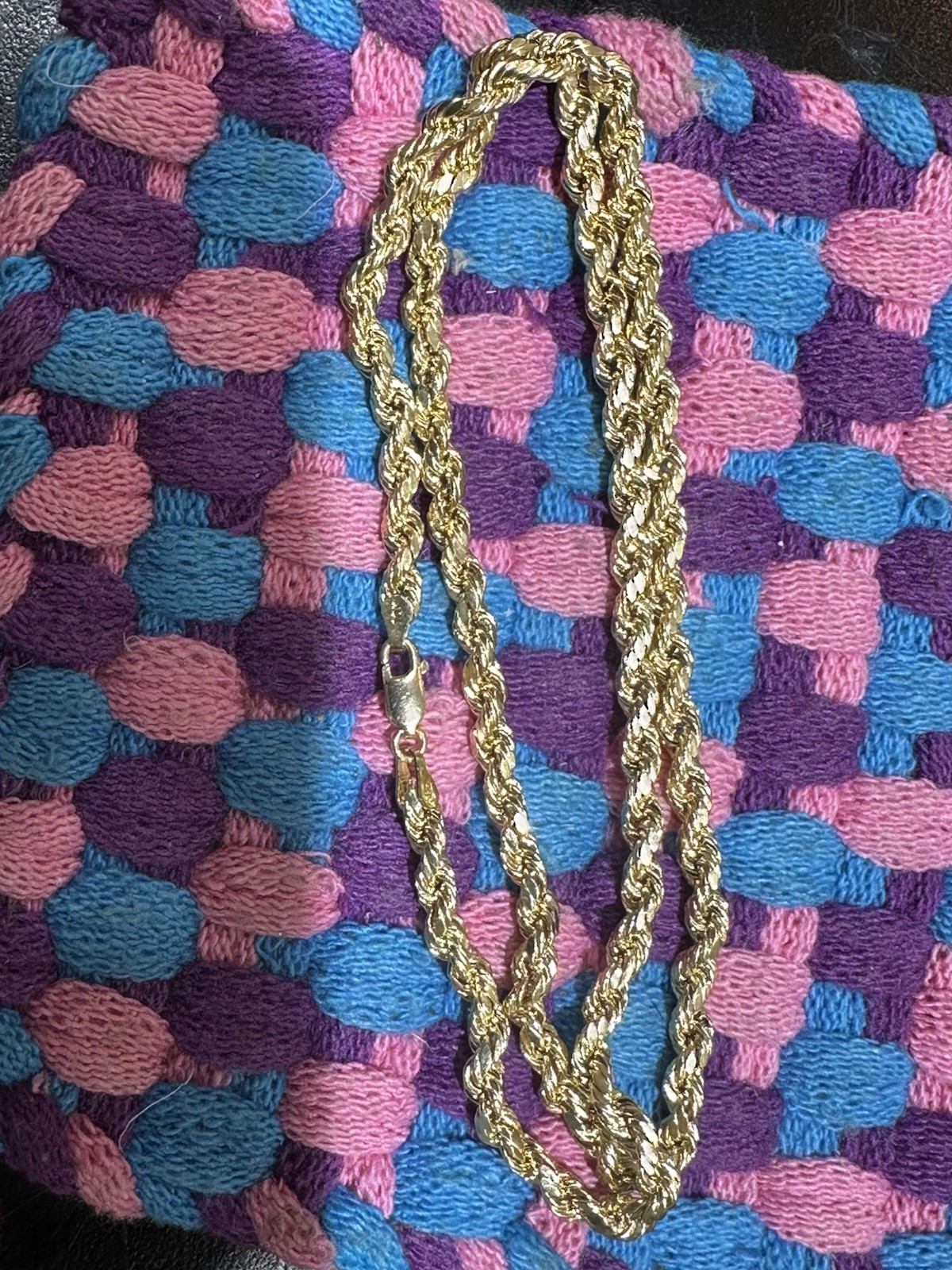 10kt Gold Hollow Rope