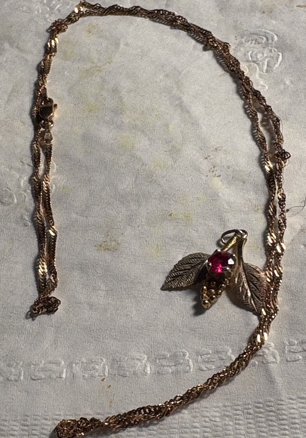 Lot Of Two: 23” 14K Sparkle Chain, 10k Multi Color Gold W Red Stimulant Pendant