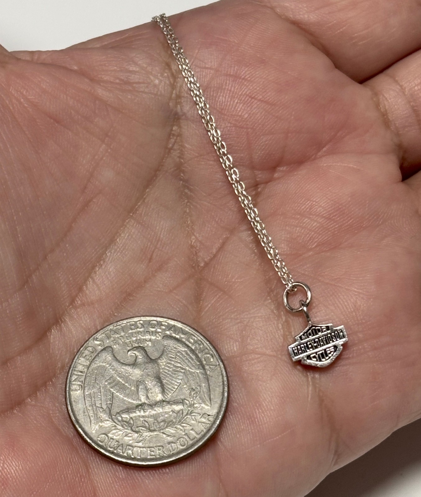 HARLEY DAVIDSON .925 Sterling Silver Petite Shield Logo Pendant Chain/Necklace