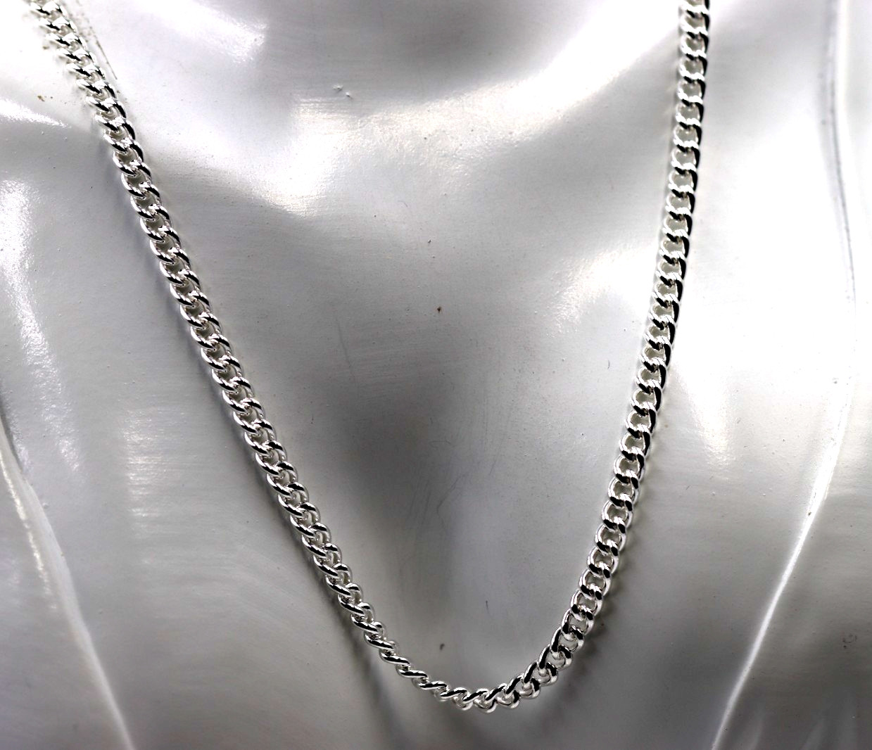 Sterling Silver 925 4mm Round Kerb Curb Chain Necklace 70cm – Free post