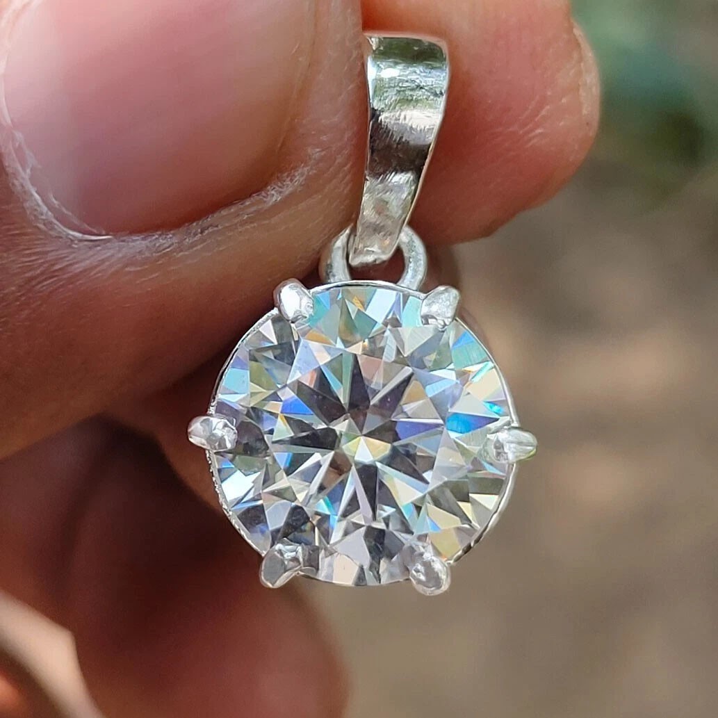 RARE 3.40 White Treated Round Cut Diamond Solitaire Pendant in 925 Silver