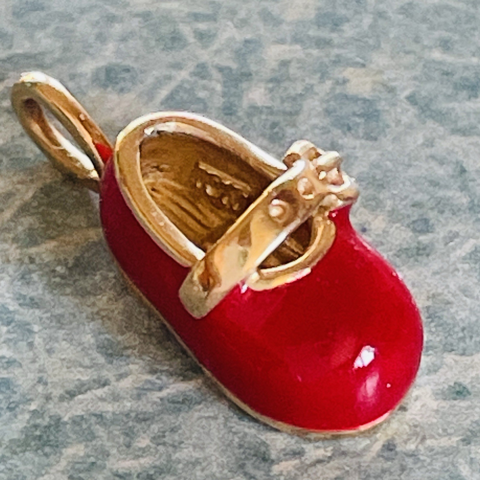 Vintage Aaron BASHA 10k Gold Red Baby Shoe w/ Buckle Pendant Charm