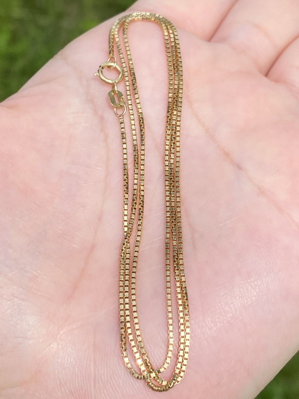 Solid 14k Yellow Gold 1.0mm Box Chain Necklace 3.01 Grams- 21 Inches