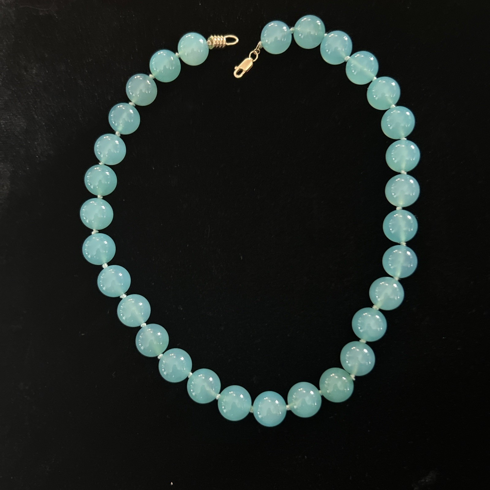 Beautiful Aqua Blue Chalcedony Beads 585 14k Clasp Necklace 19”/115 grams
