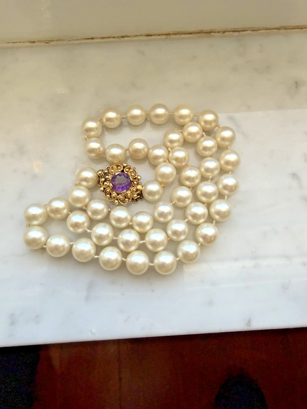 Saltwater Pearls Strand With 14 Karat Gold Amethyst Clasp Vintage Jewelry Nice