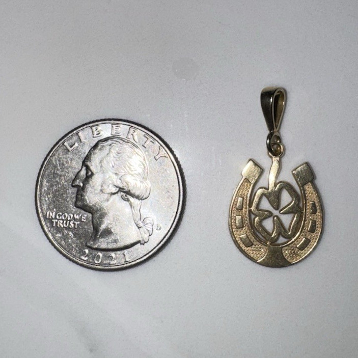 Macy’s 14k Yellow Gold Horseshoe Four-Leaf Clover Luck Charm Pendant