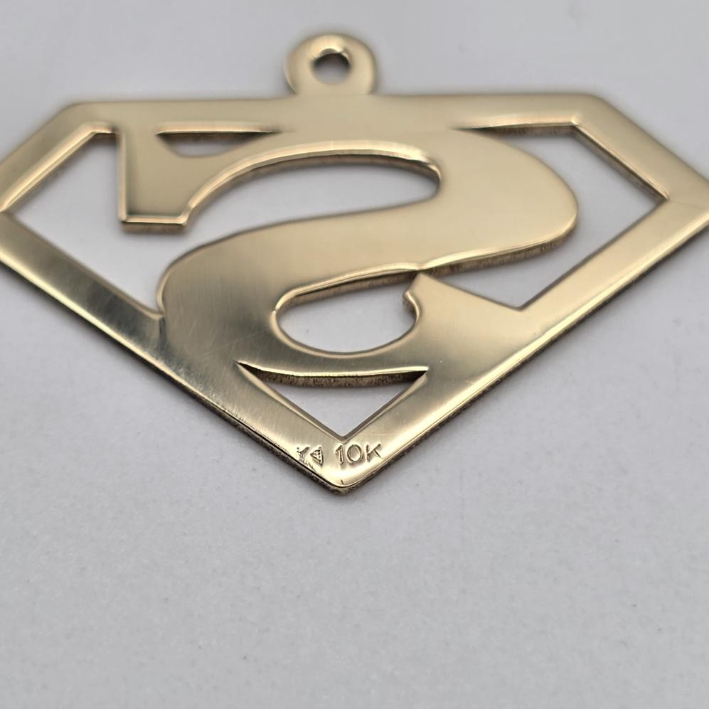 10K Yellow Gold Flat Polished Superman S Shield Logo Symbol Pendant/Charm *READ*