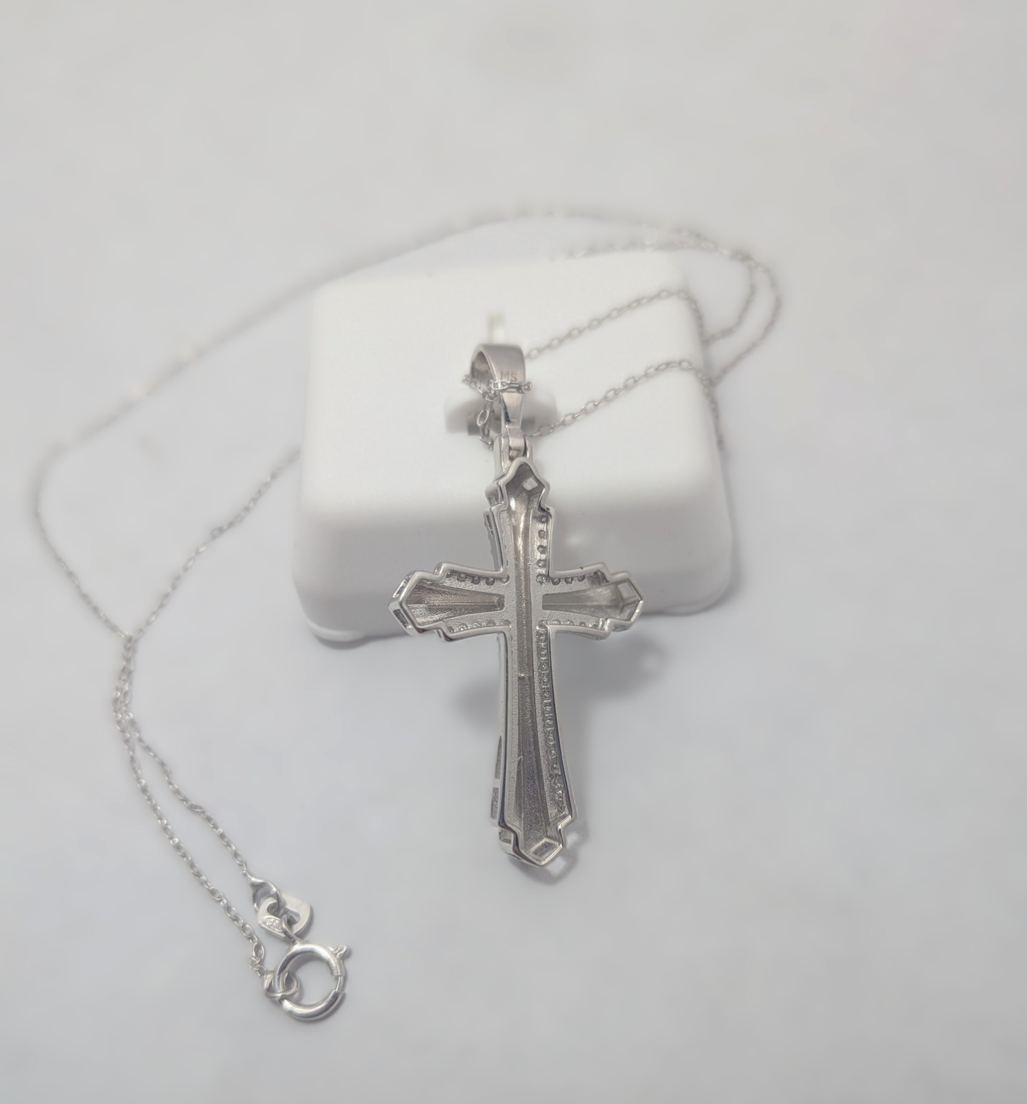 925 Solid Sterling Silver & Moissanite 1.5″ Cross on 925 Silver Necklace 16-18″