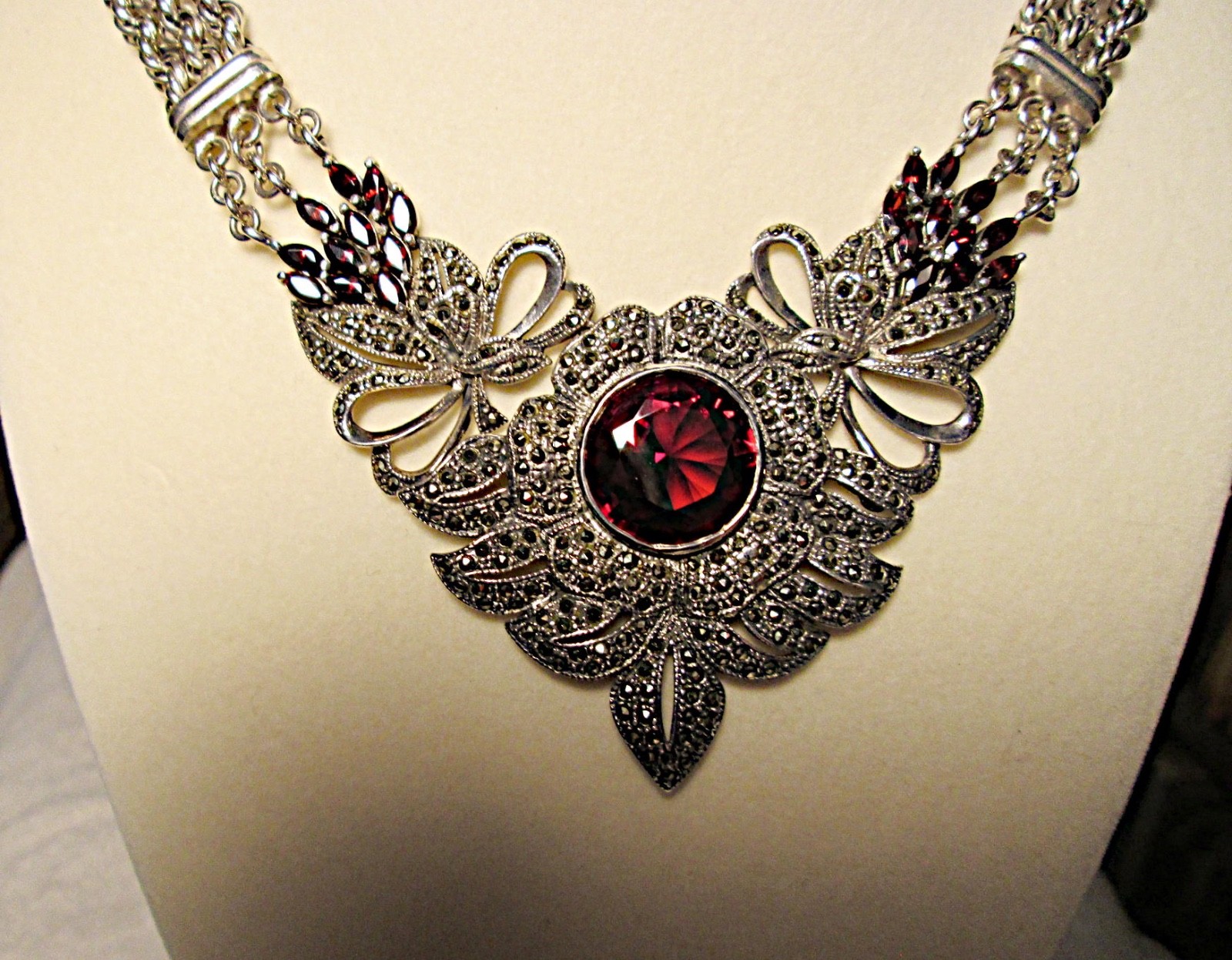 STATEMENT PIECE Sterling Silver Large GARNET MARCASITE Necklace STUNNING 76.7 G