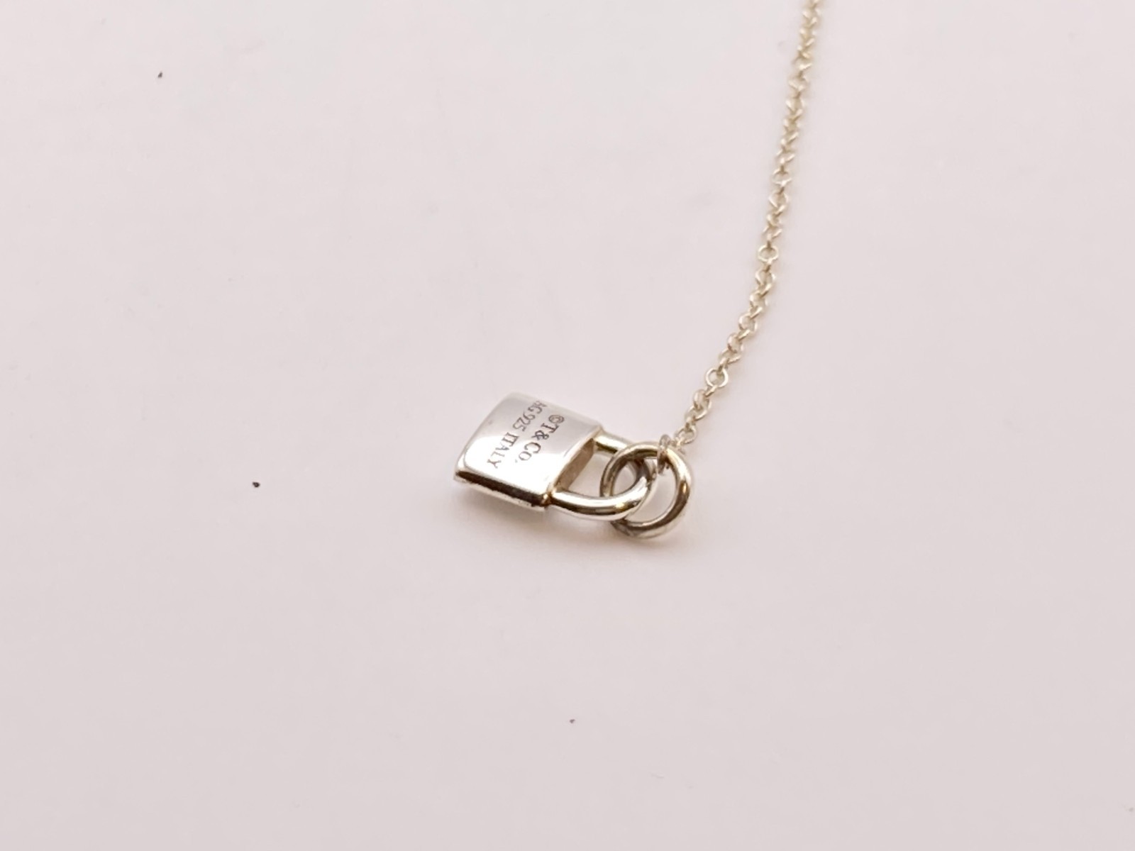 Tiffany & Co. Return to LOVE Heart Tag Key Padlock 3.9g Necklace 16-18″ silver
