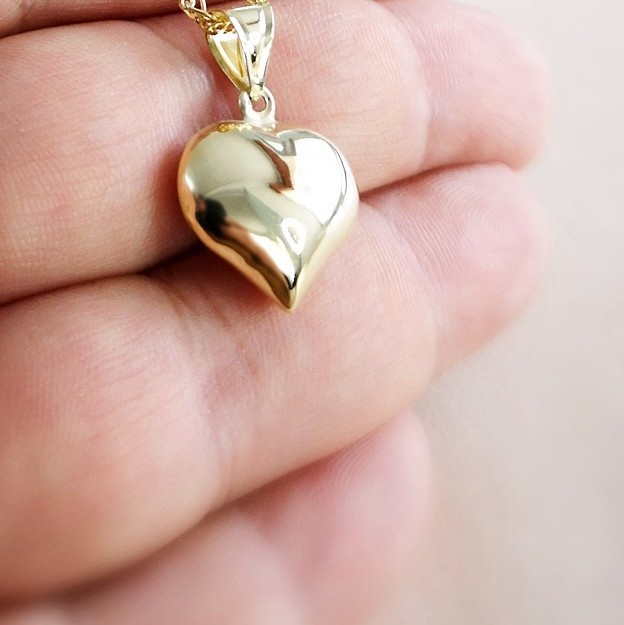 Minimalist Gold Charm Necklace – Heart, Key, Crescent Moon Pendants 22 inches
