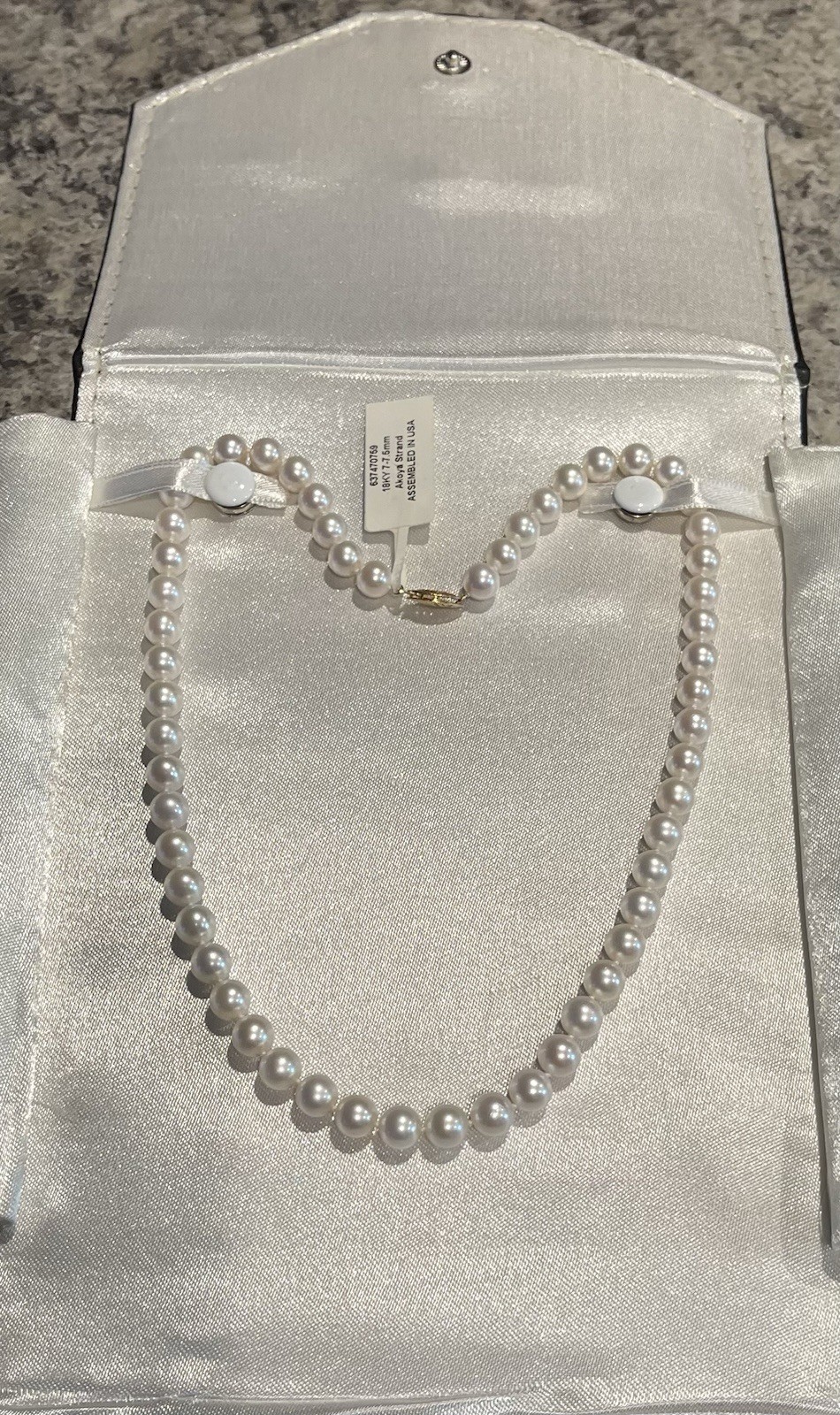 18K Gold Clasp 7-7.5mm Akoya Cultured Pearl Necklace. 18”