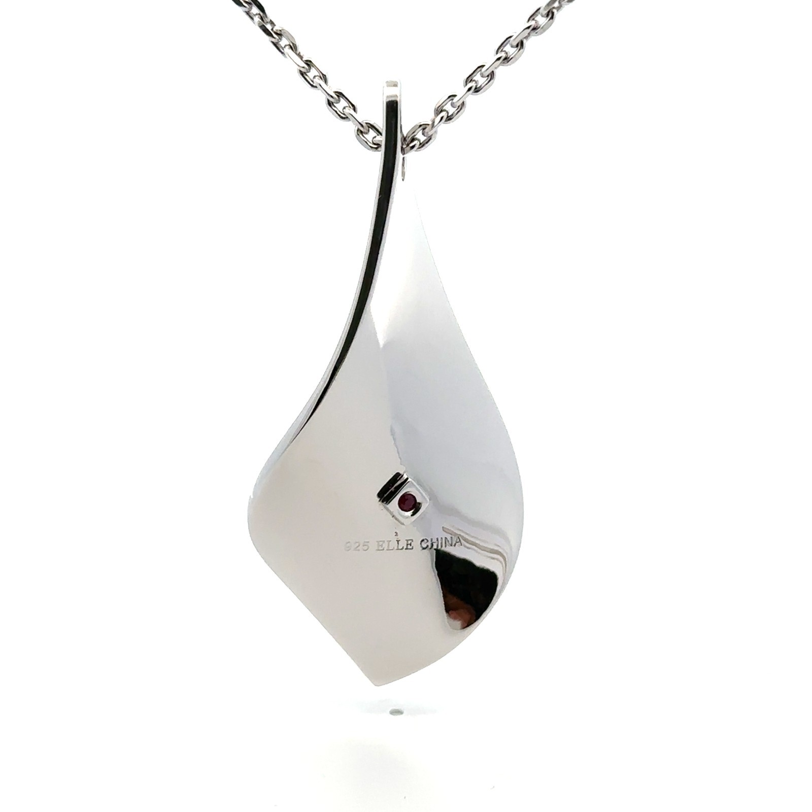 ELLE Sterling Silver Freeform Necklace ( 1 1/4 x 2 3/4 inch) Chain 24 Inch