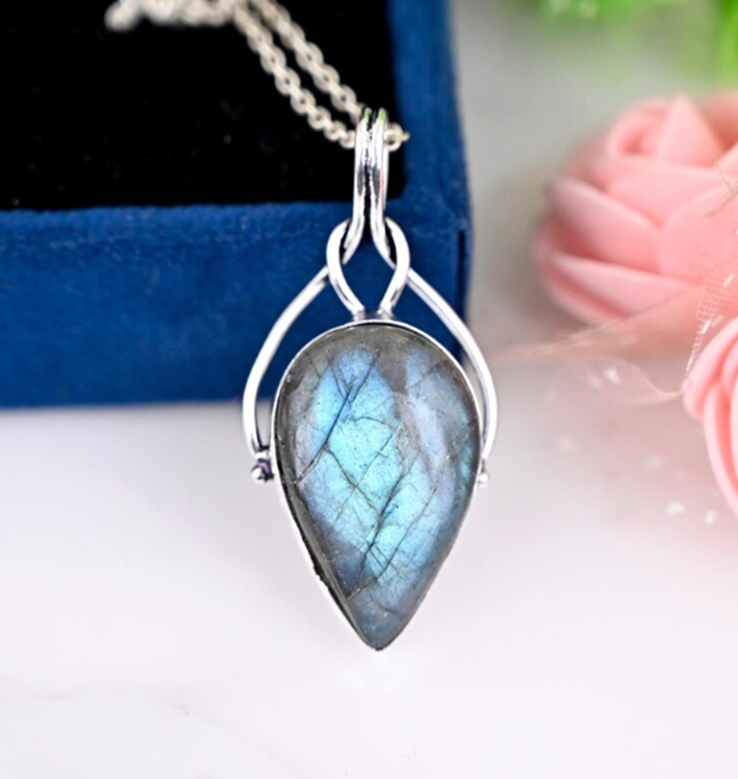 Labradorite Pendant 925 Sterling Silver Pear Shape Designer Neck Pendant MK*
