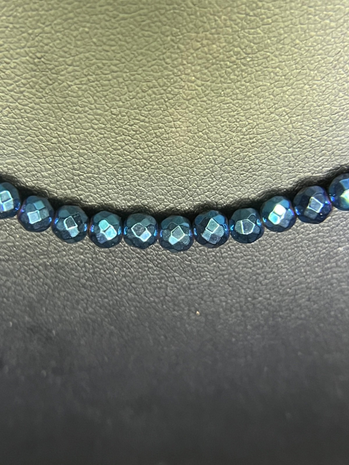 Signed SI 925 INDIA Sterling Silver Small Faceted Navy Blue Spinel Necklace