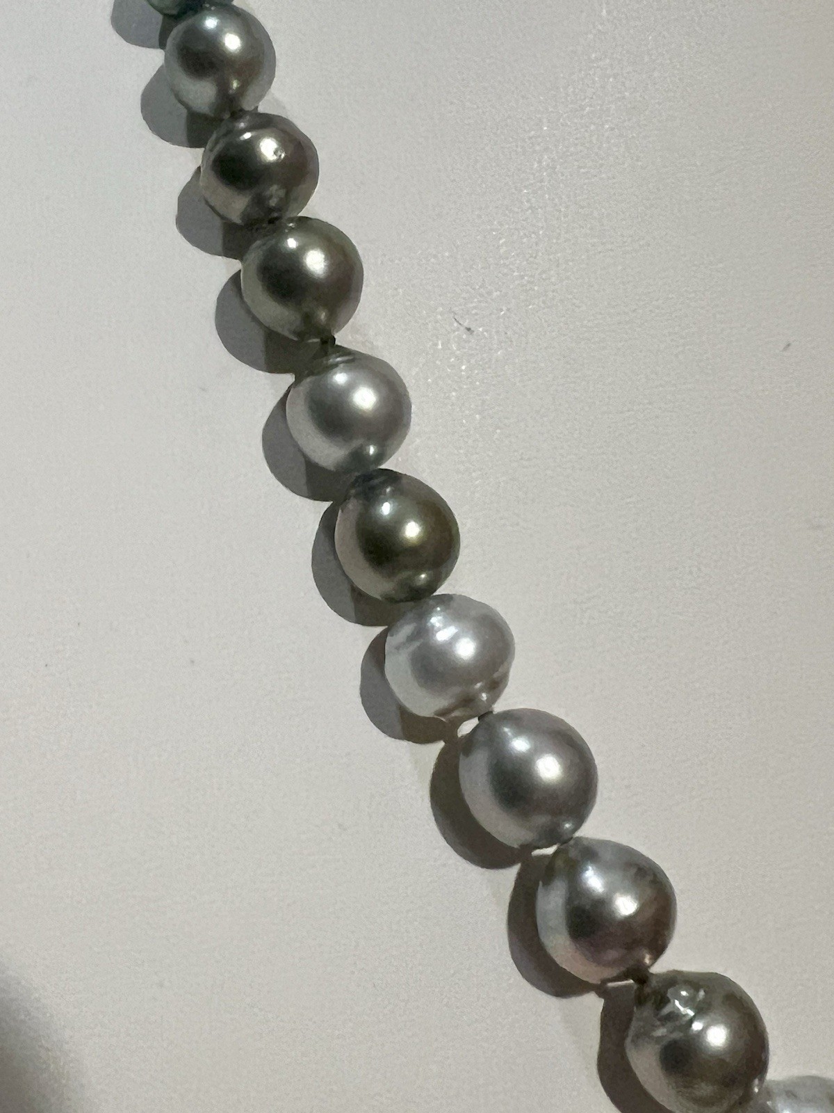 $4,200 Certified 20” Cultured Black Tahitian South Sea Pearl 9-12mm Necklace