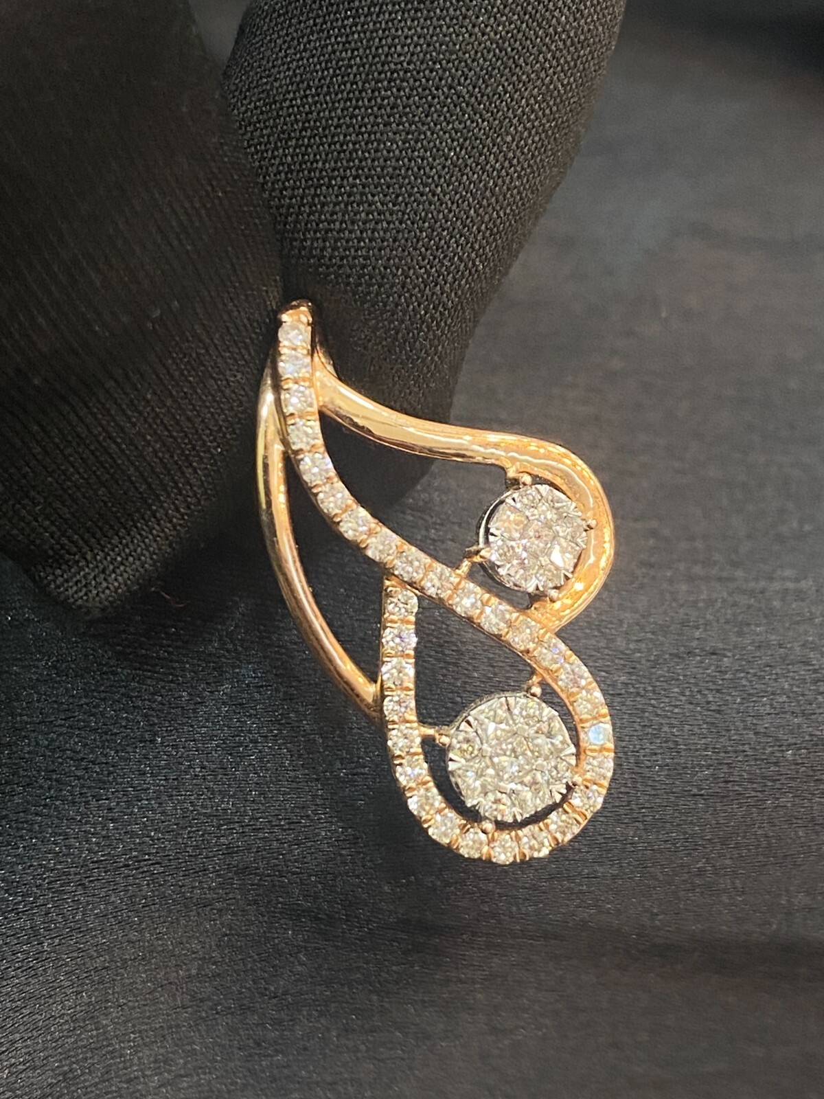 Pave 0.75 Carats Round Brilliant Cut Diamonds Pendant In Certified 14K Rose Gold