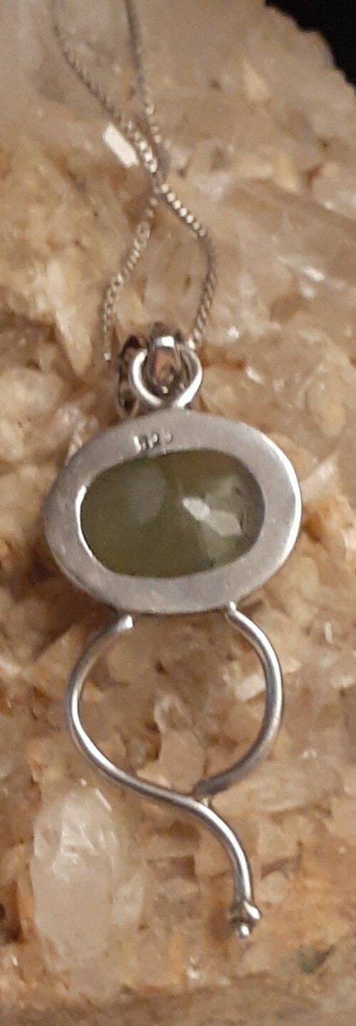 Fine Sterling Silver Prehnite Gemstone 2.25″ Pendant 18″ Box Chain Necklace