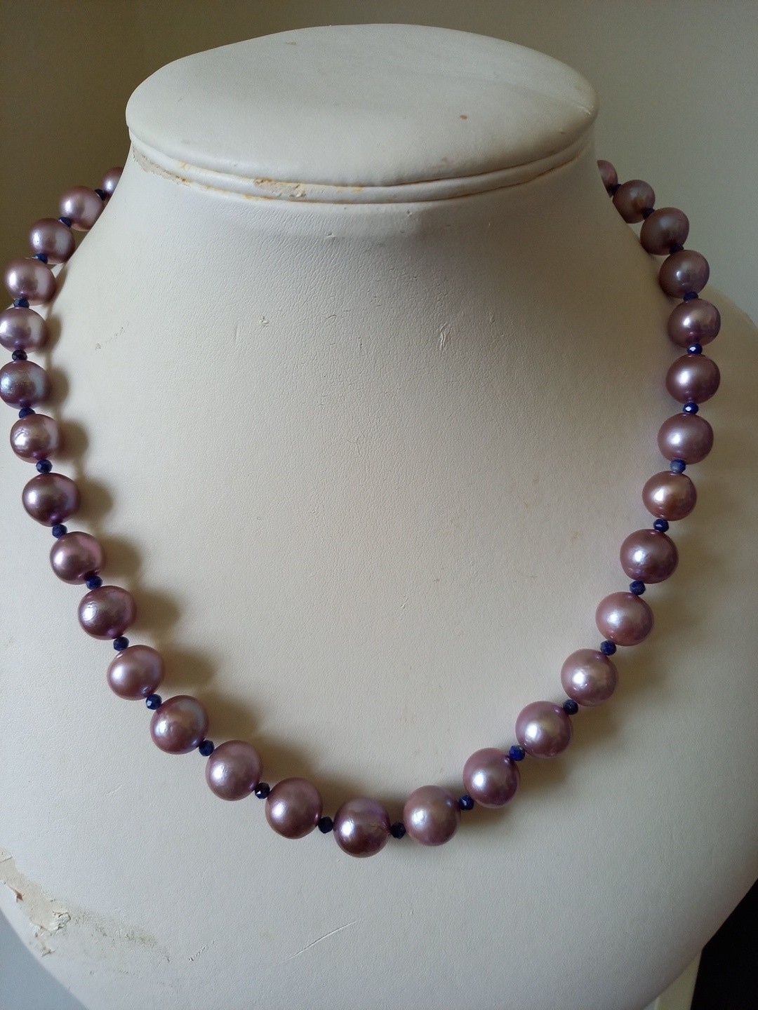 Natural Metallic Purple Freshwater Pearls And Lapis Lazuli Faceted 3mm Round