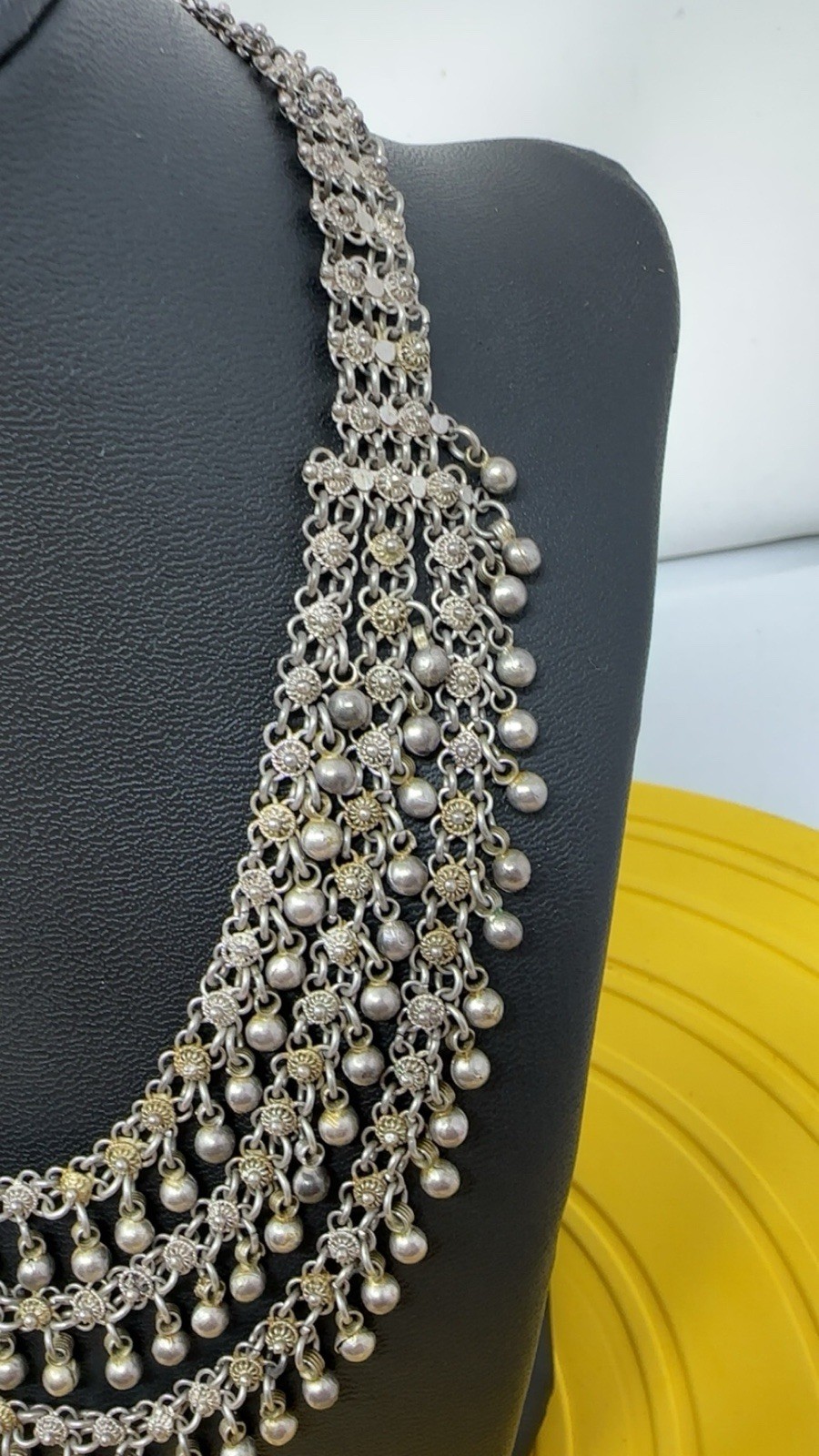 Sterling silver choker in 3 Strands With Unique , Rare Design 57g 16 In
