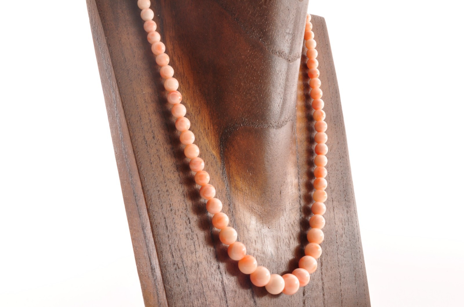 925 silver Angel skin coral Necklace ear clip set (17.3in 135ct) Certificate.