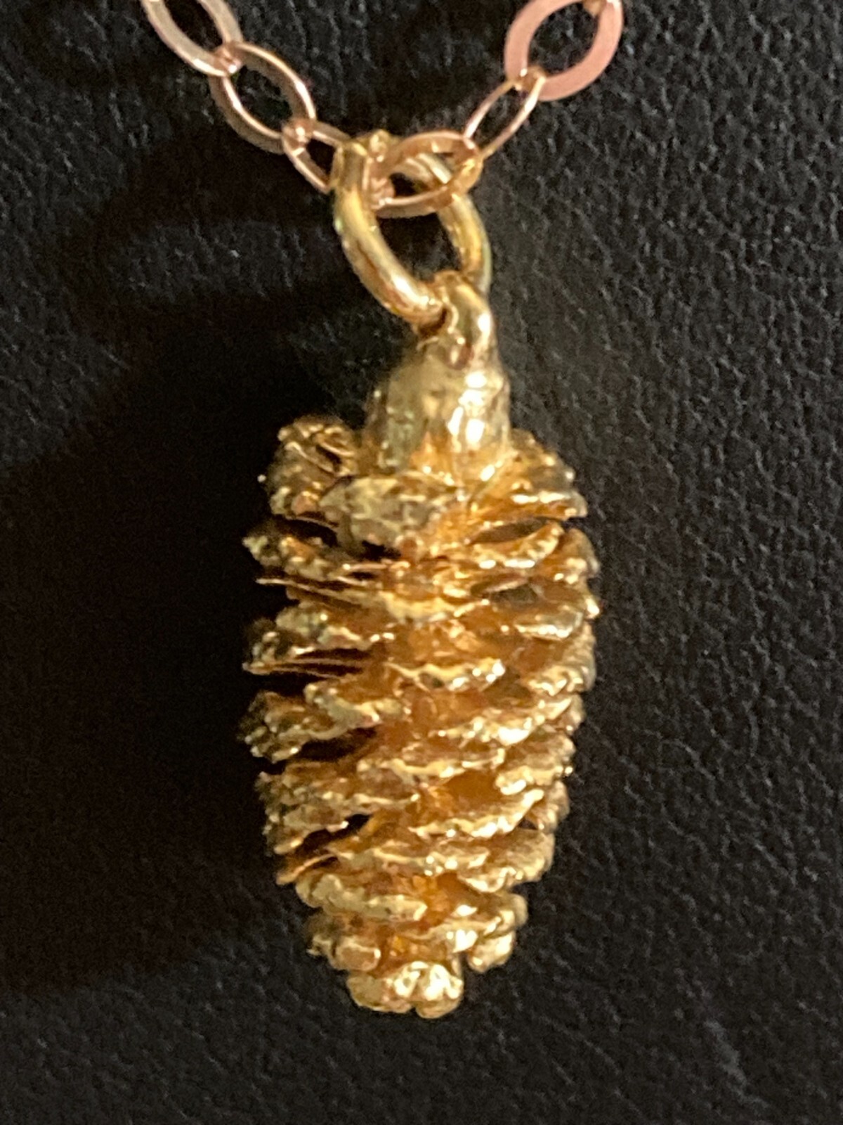 14K RG over .925 24″ Oval Link Chain Necklace w/ Goldtone Pine Cone Pendant