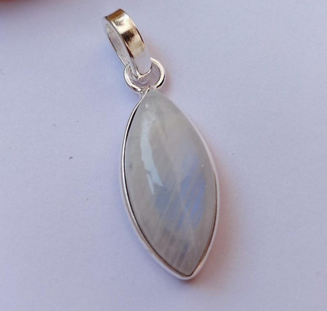 Rainbow Moonstone Gemstone Pendant 925 Sterling Silver Handmade Jewelry Gift For