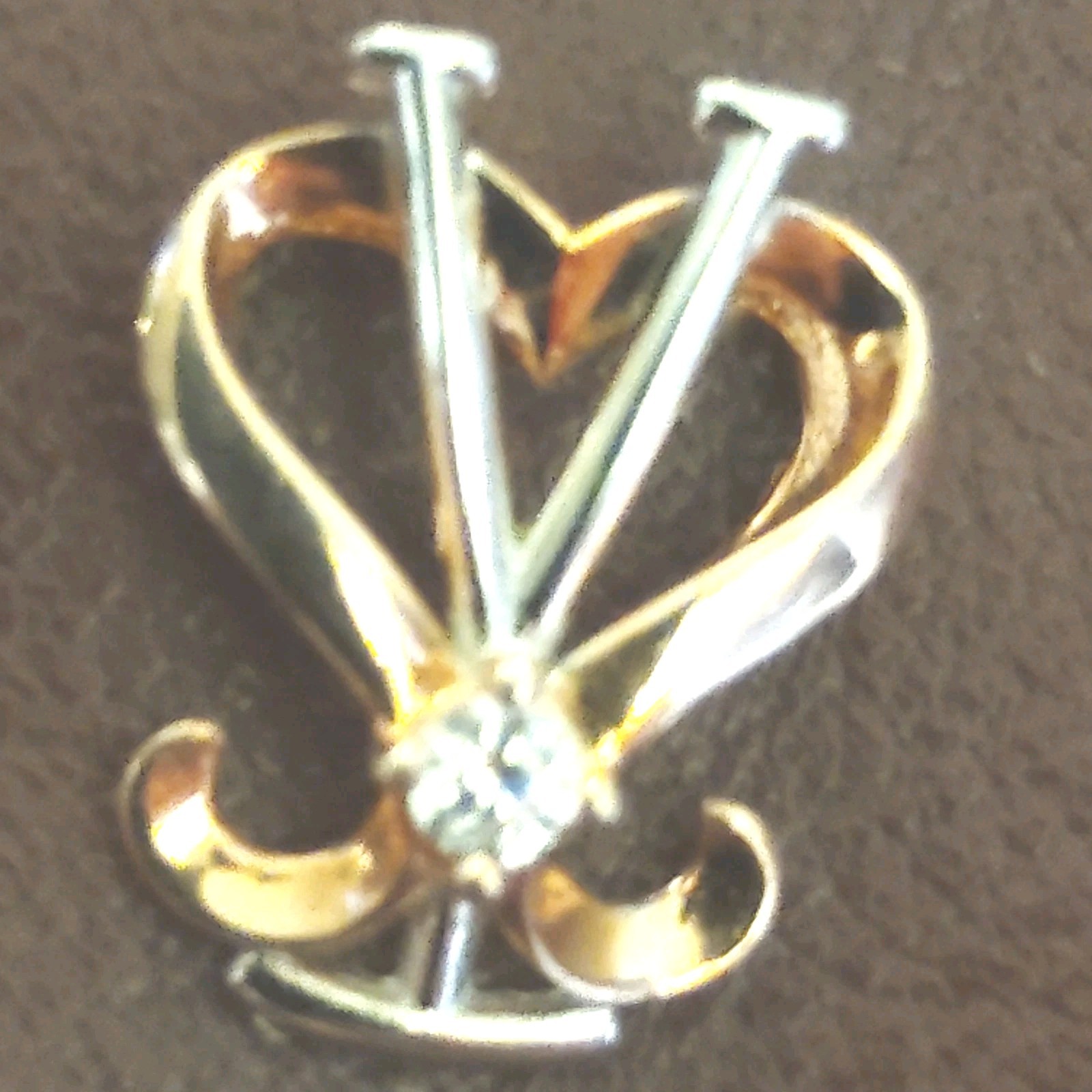 She-Said-Yes “Love Symbol” Round Cut 10k Solid Rose & White Gold Pendant (0.7gr)