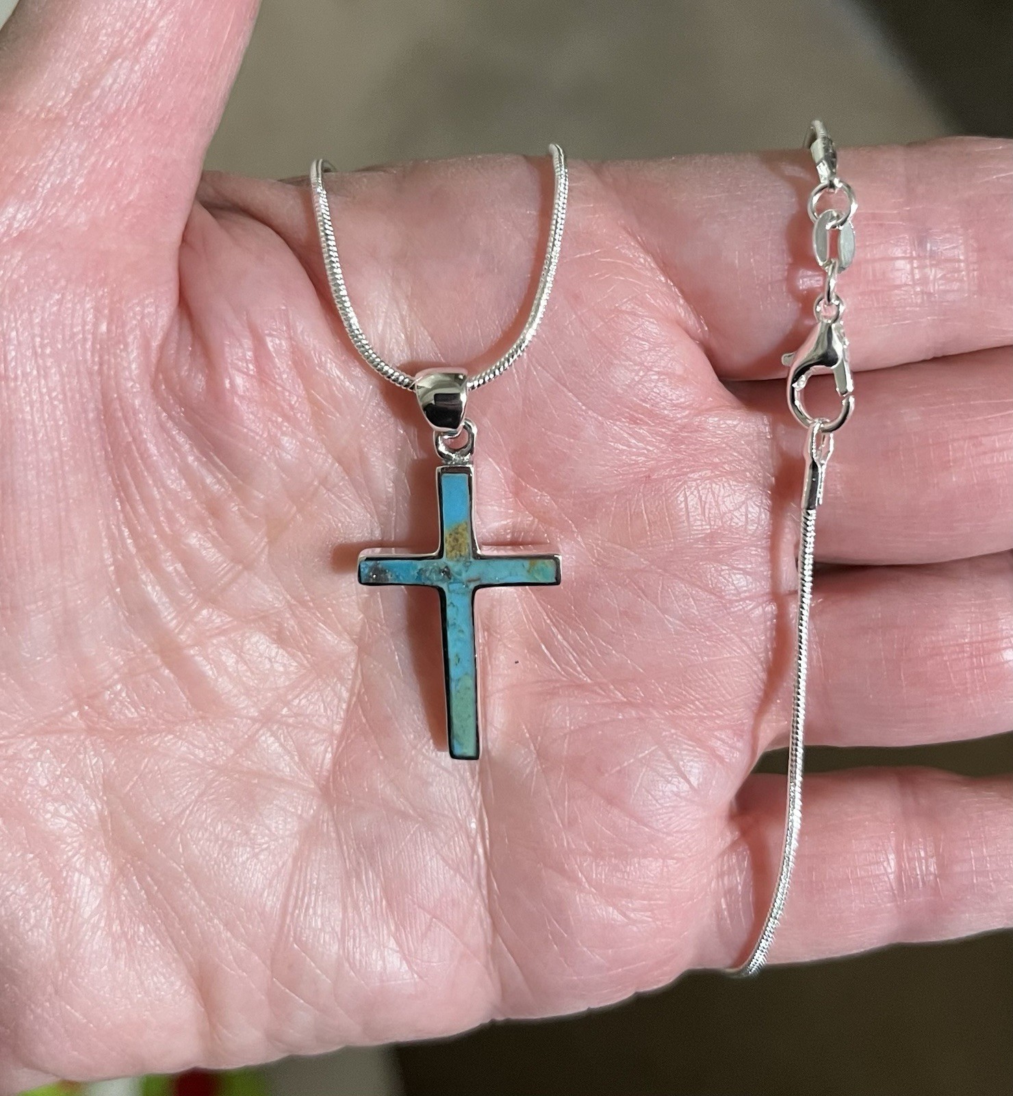 Sterling Silver Genuine Turquoise Cross Pendant & 18”Necklace Beautiful Gift 🩵