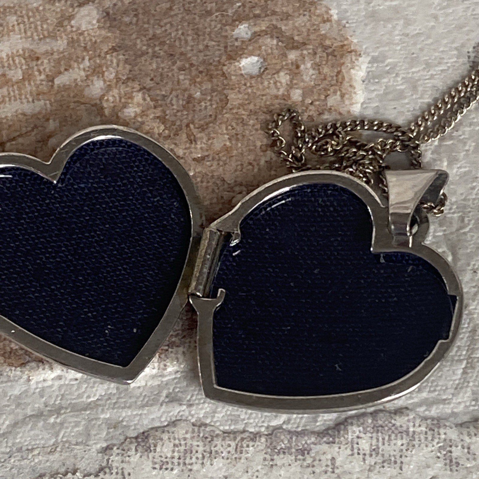Vintage 925 Sterling Silver Locket Pendant Mum Heart Love Rose unworn boxed