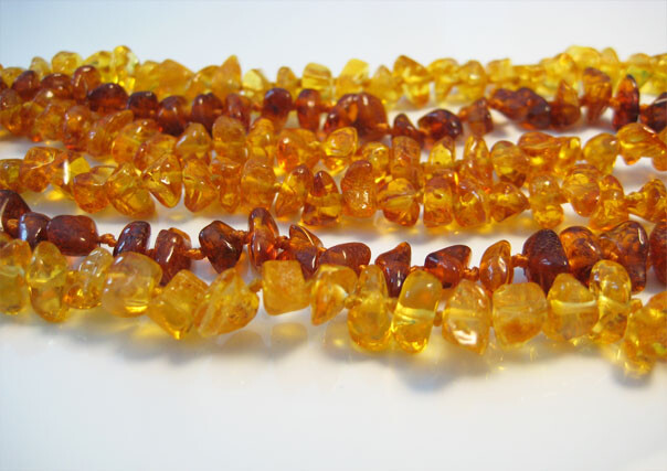 50 items – Genuine Beautiful Baltic Amber Necklace 13 in . !!!