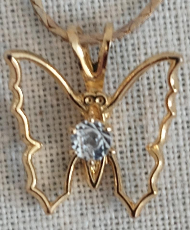 1985 Genuine Diamond Pendant Necklace 17″ Chain COA USD Imports Original Holder