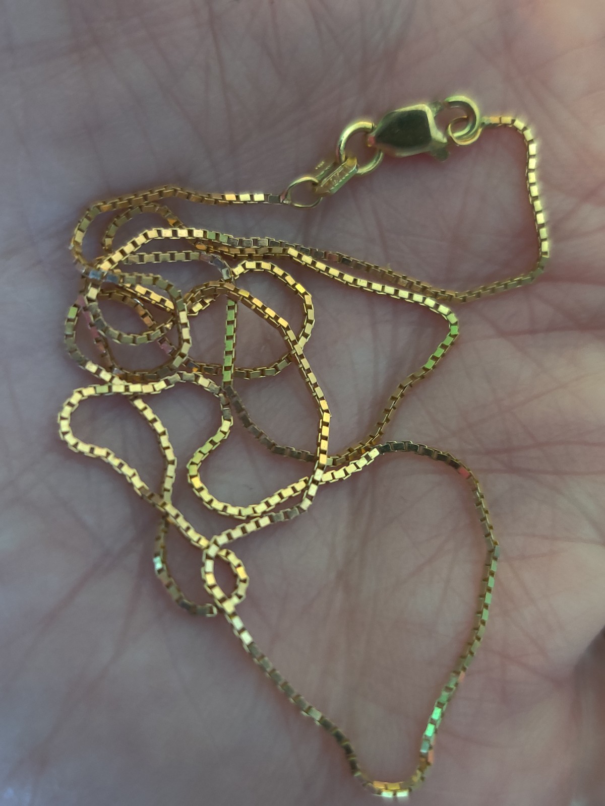 14k Solid Gold 16 inch Box Chain Necklace 1.8 grams