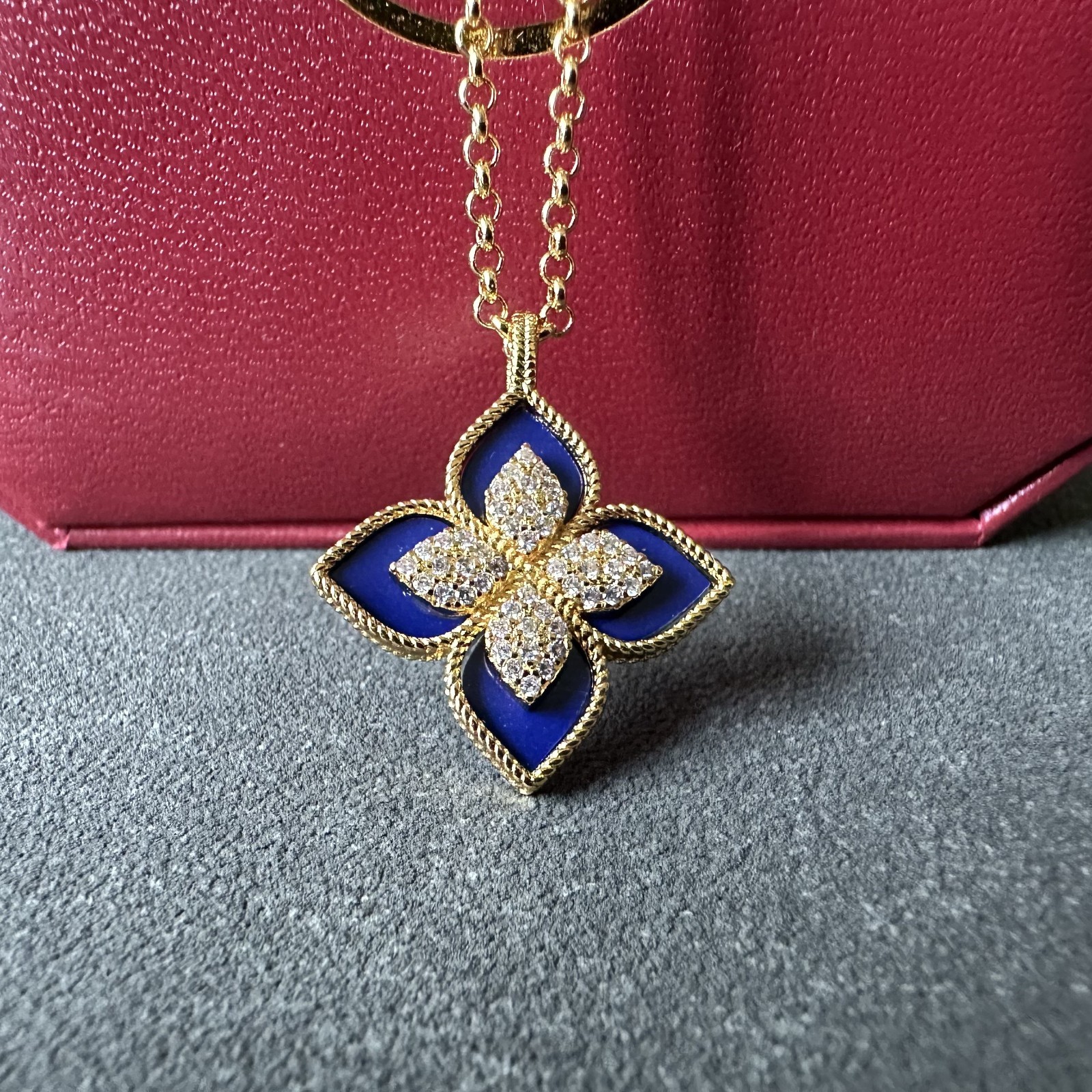 Roberto Coin Venetian Princess 18K Gold Lapis Lazuli & Diamond Flower Necklace