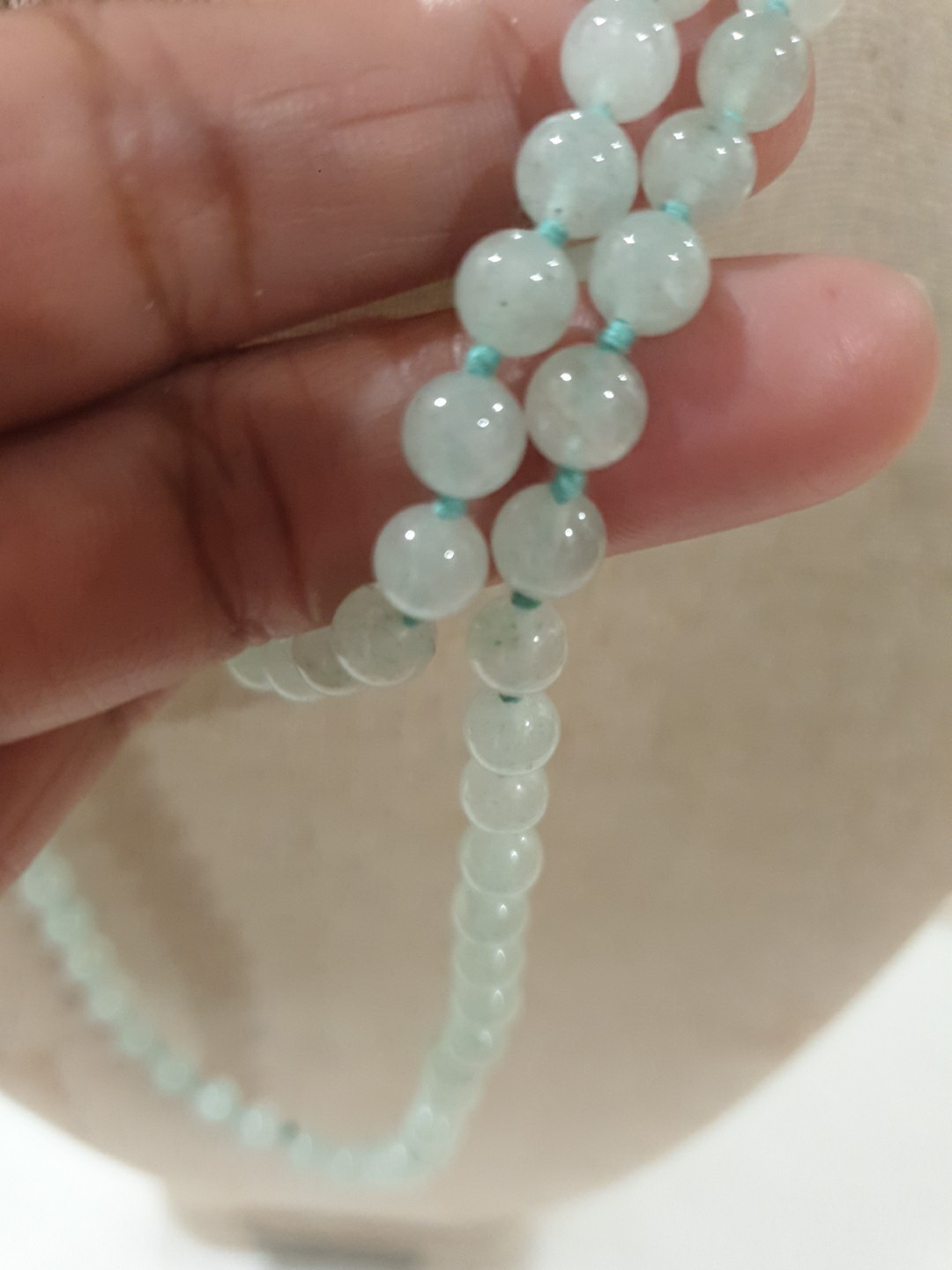 Vtg Hand Knotted Jade Necklace Jewelry Sea Green Beads & Dangling Earrings