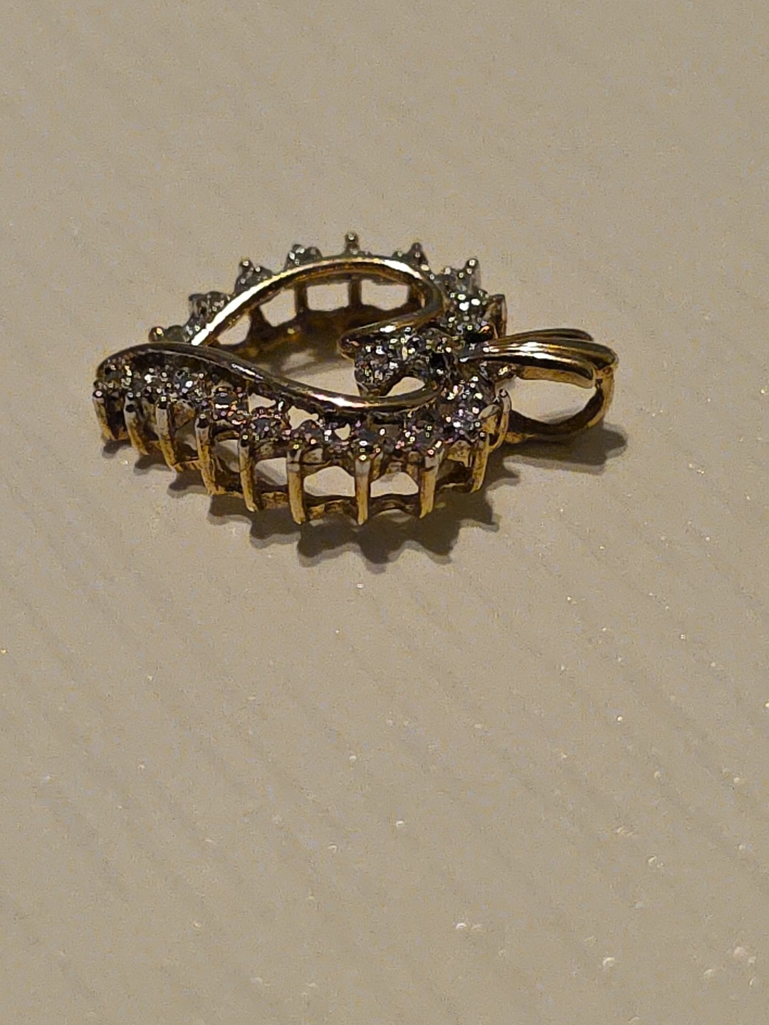 10K Yellow Gold Solid Heart Charm Beautiful Pendant