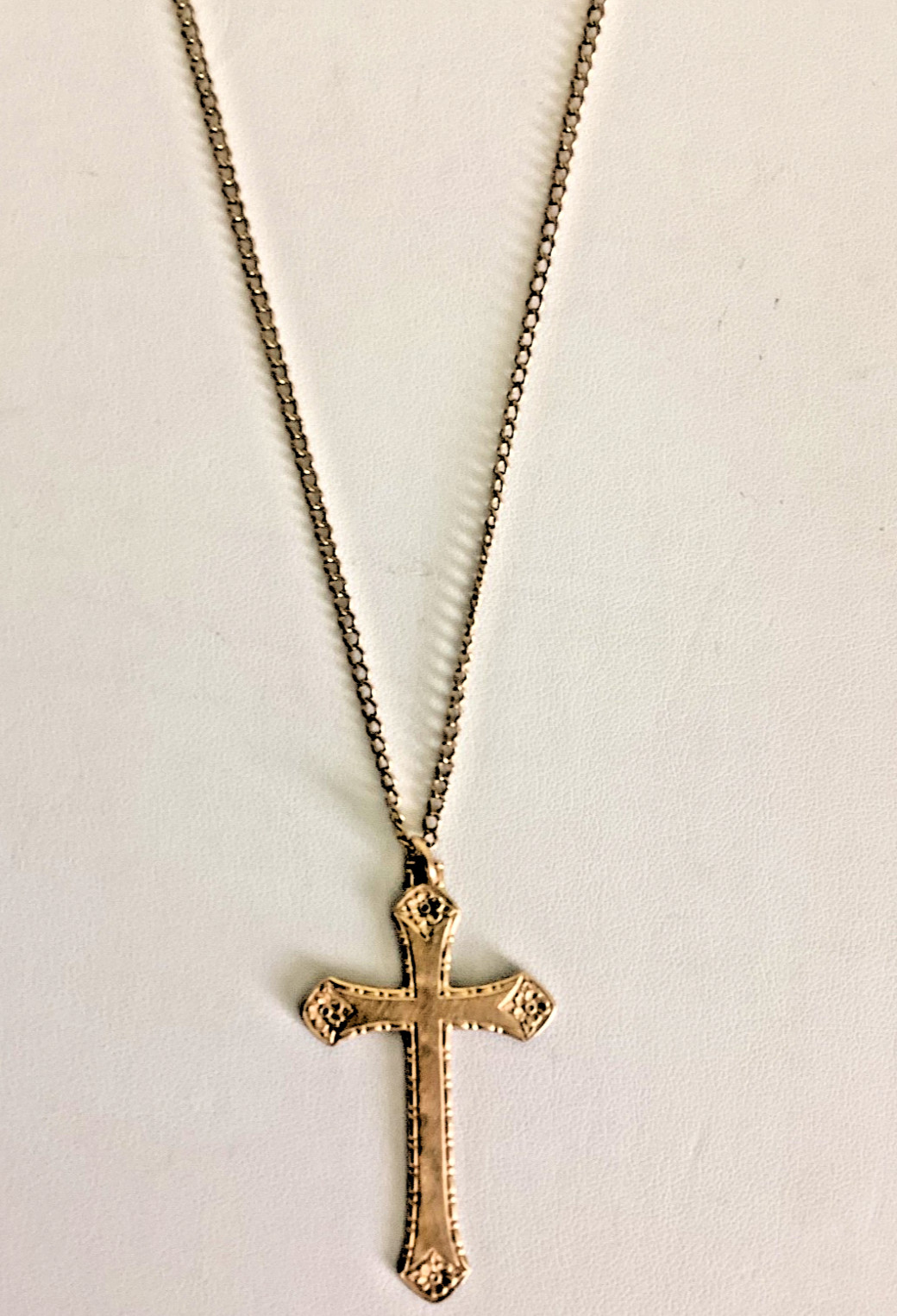Vintage 1/20-12KT Yellow Gold Filled Floral Cross on 29″ Chain