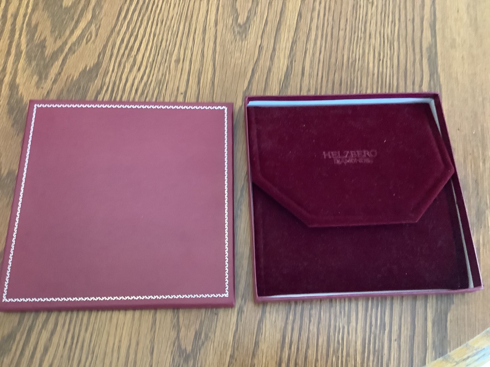 ORIGINAL HELZBERG NECKLACE CASE (EMPTY BOX) /LN!!
