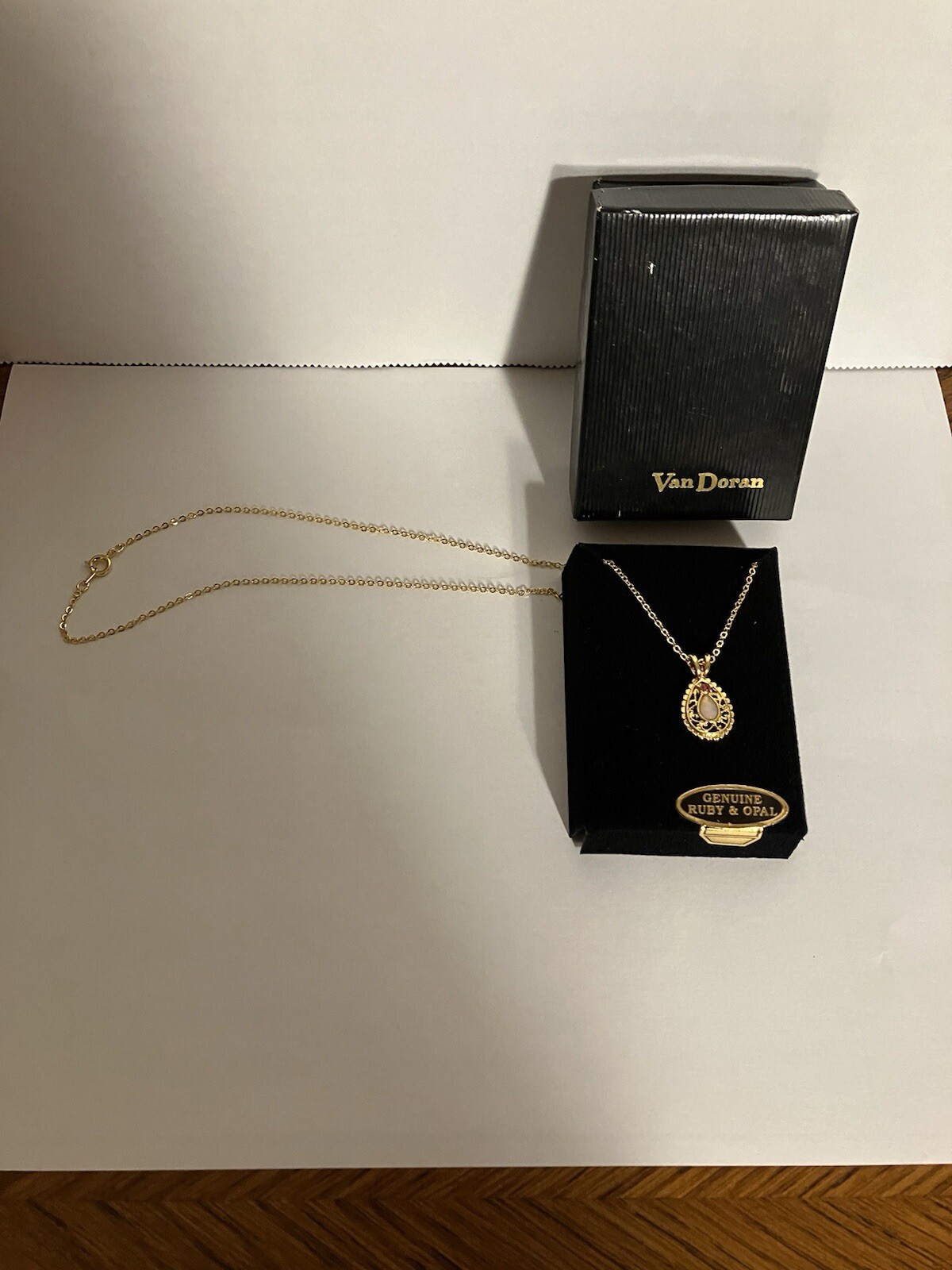 Vintage Van Doran “Genuine Ruby & Opal” Pendant Gold Tone 18” Chain Original Box