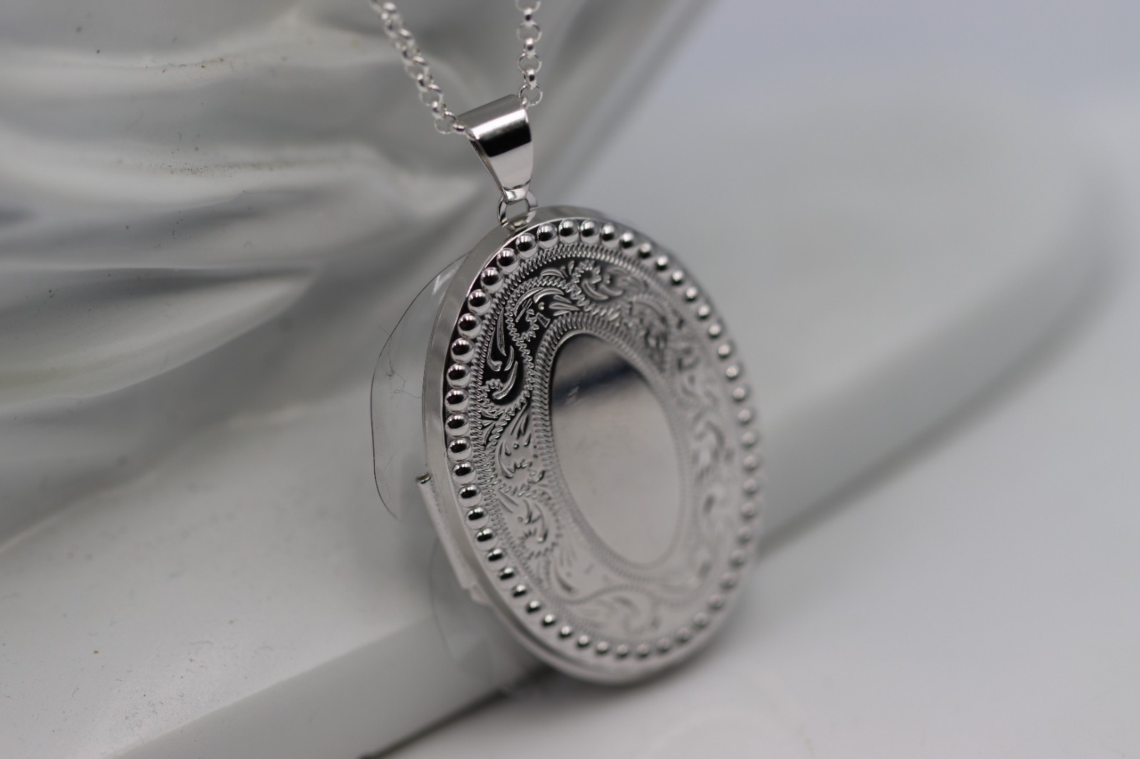 Sterling Silver 925 Large Engraved Border Oval Locket + 70cm Chain -Free Post