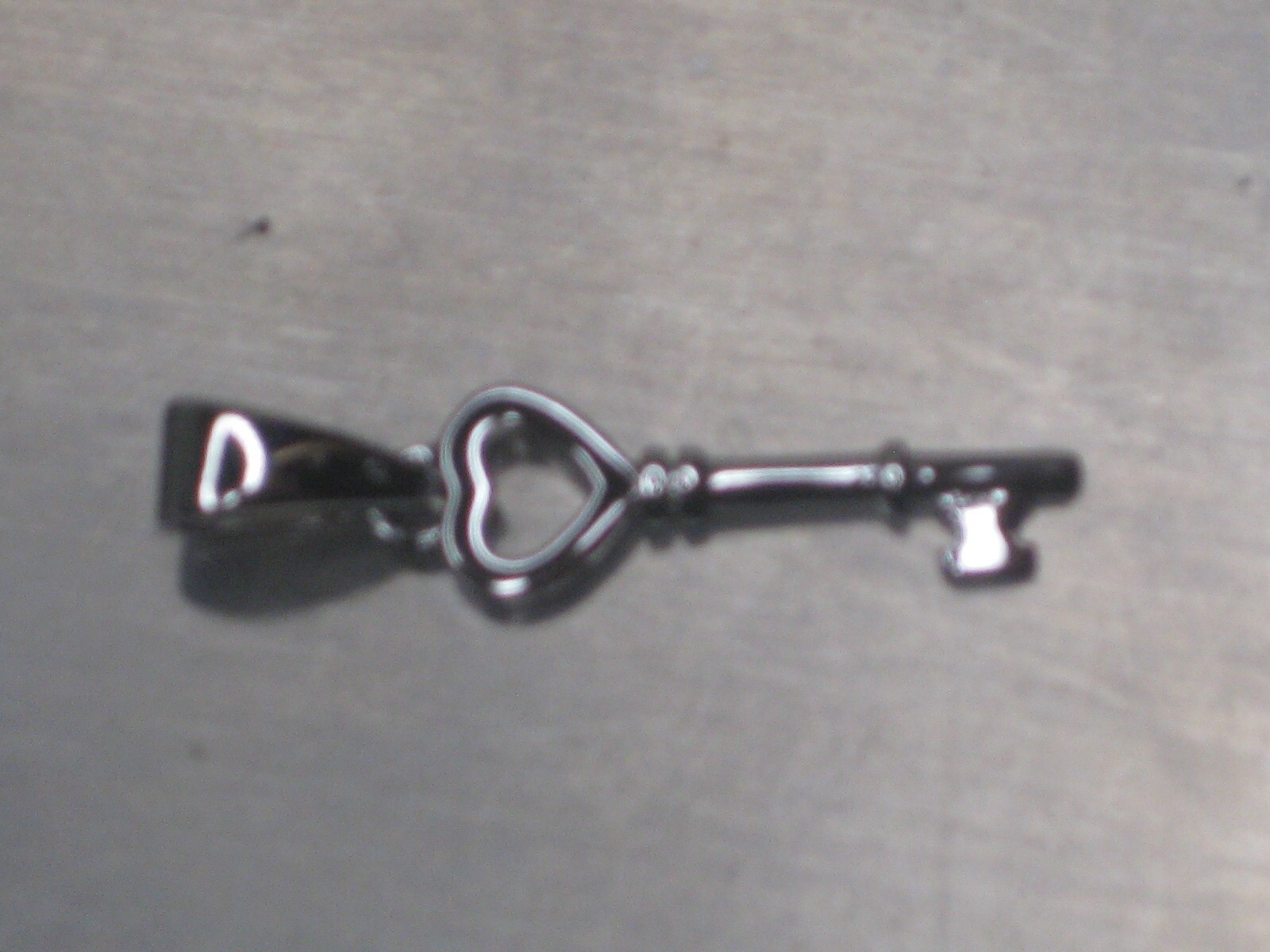 small skeleton key heart detailed sterling silver 925 charm love pendant