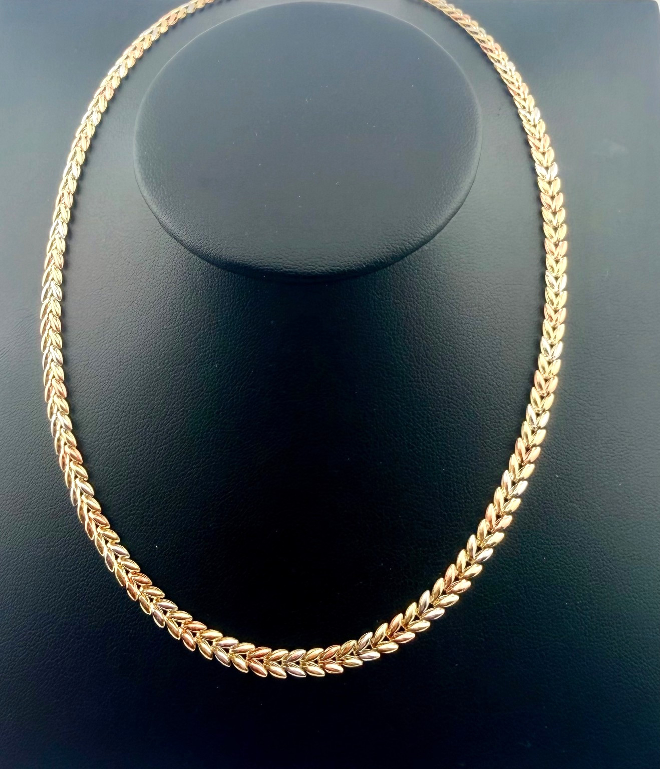 14 K Pure Tri Color Gold Stampato Necklace And Bracelet