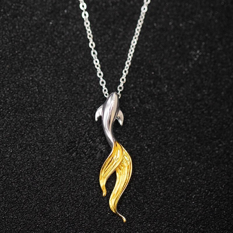 925 Sterling Silver Lucky Koi Fish Pendant Necklace – 18″ Chain
