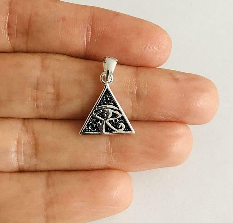 925 Silver Egyptian Eye of Horus Pyramid Pendant / Dije Ojo Piramide plata-ESP17