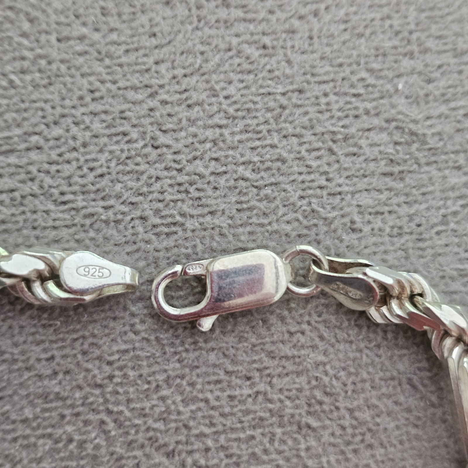 Mens or Ladies Figaro Chain Necklace Solid Sterling New 20 inch
