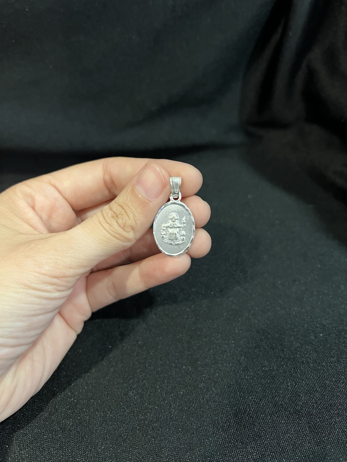925 Sterling Silver Men Women Santo Nino de Atocha Holy Child Pendant Medal