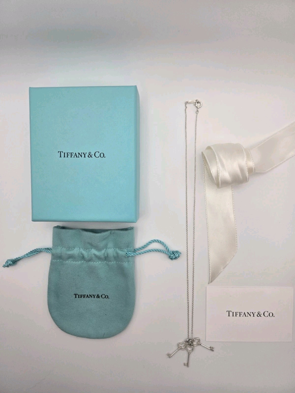 Vintage Tiffany & Co. 3 Key Pendant on 16″ Necklace in Sterling Silver Box Pouch