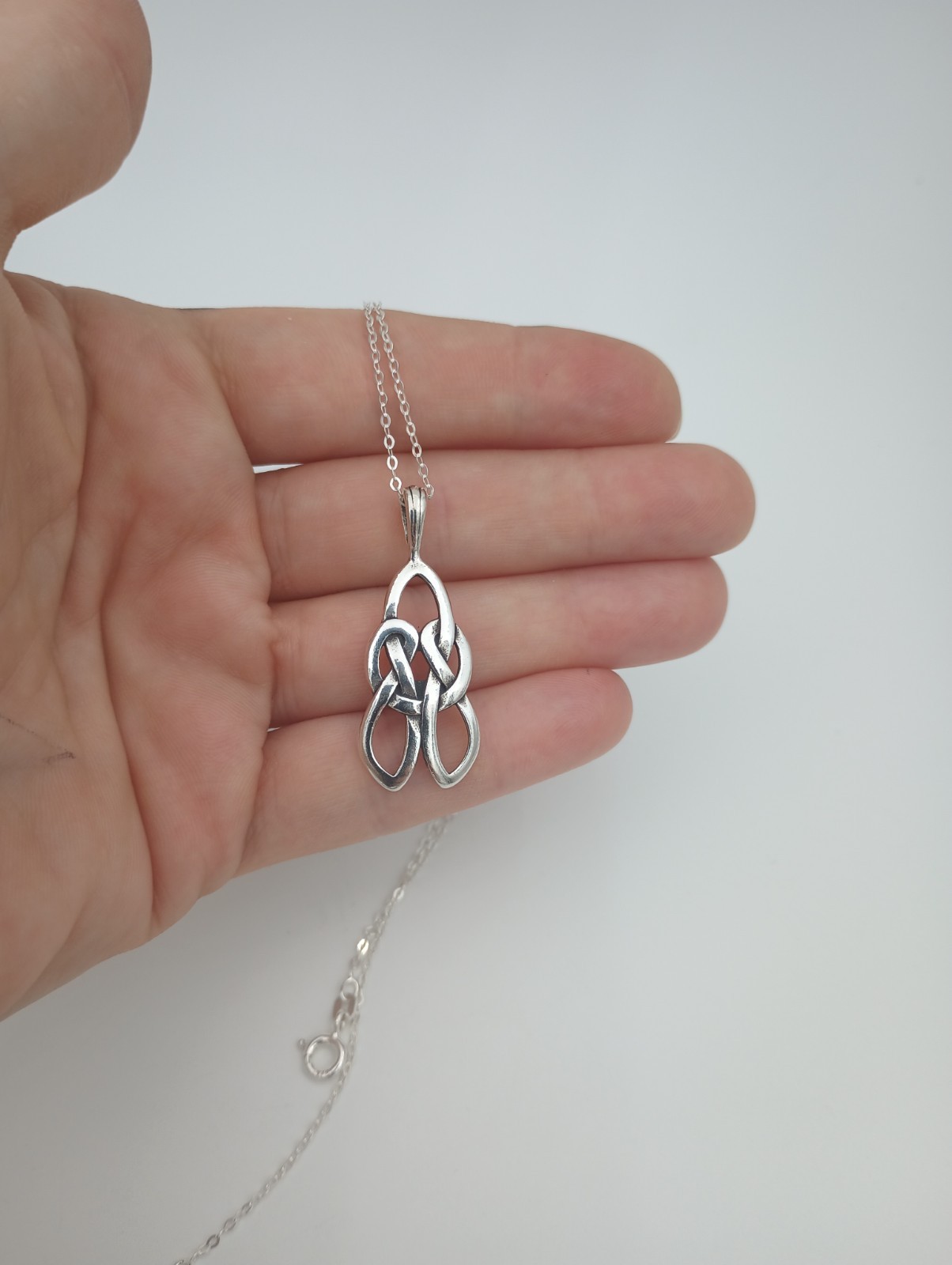Celtic Love Knot Sterling Silver 18″ chain love Knot on back charm Necklace