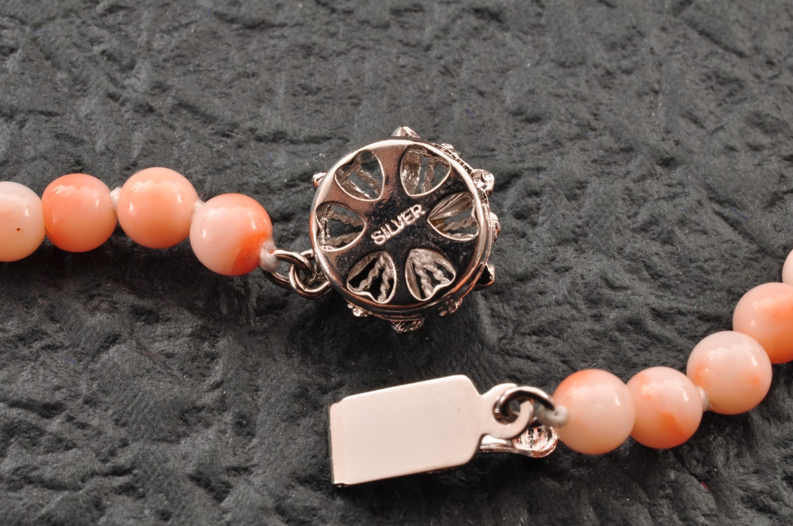 925 silver Angel skin coral Necklace ear clip set (17.3in 135ct) Certificate.