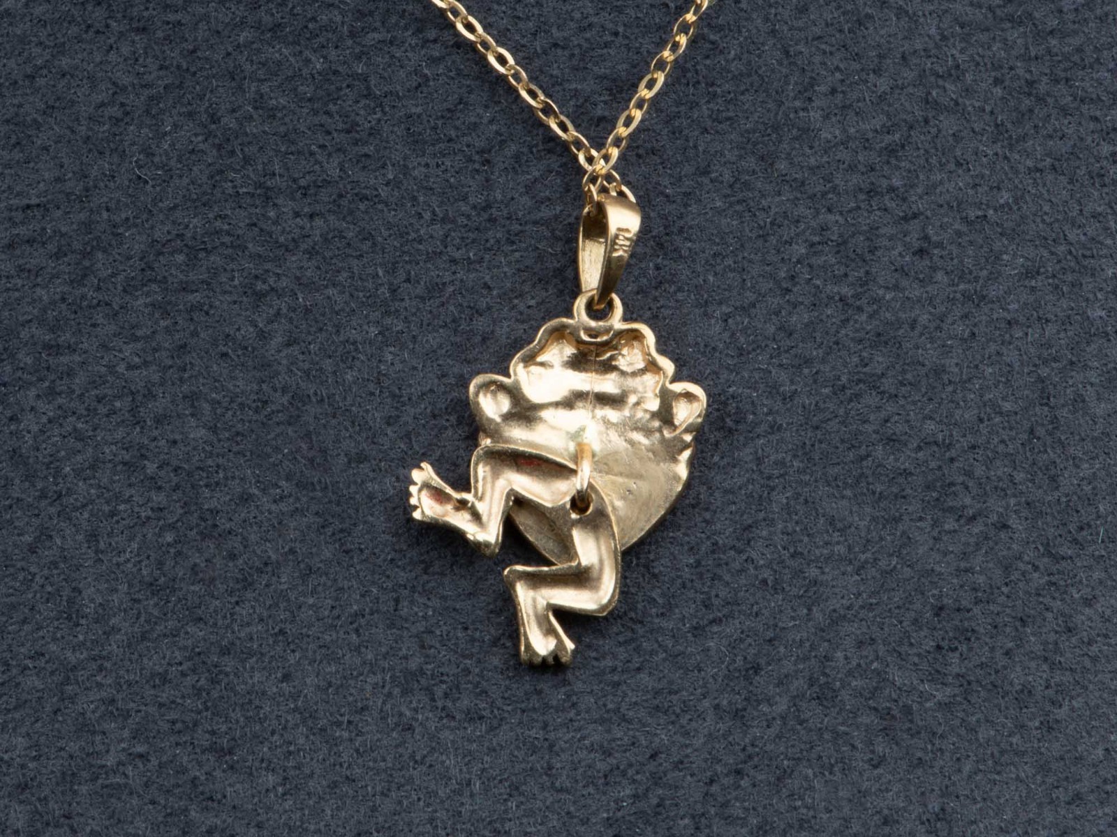 14K Gold Vintage Frog Charm with Dangle Movable Legs Enamel Initial M? Cute